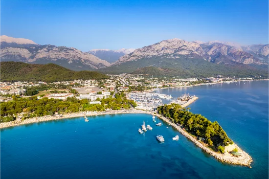 Paesaggio costiero di Kemer