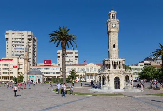 Piazza Konak a İzmir